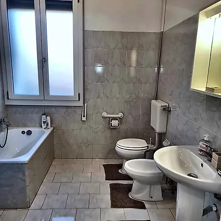 Queen Maggiore 公寓